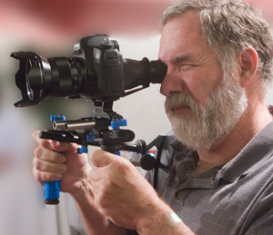 lee_5d_mark_ii Lee White using Canon 5d in video mode with Redrock Micro gear.